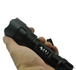 正品黑騎士C8強(qiáng)光手電筒 五檔CREE Q5核心，整裝價(jià)格、廠家信息與圖片詳解